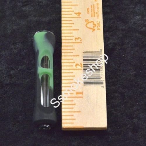 https://ssmokeshop.com/wp-content/uploads/2018/08/01-DW-3-5-chillum-glass-pipe-silicone-cover-2.jpg