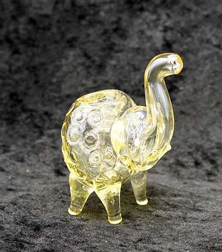 Color Change Elephant Glass Pipe
